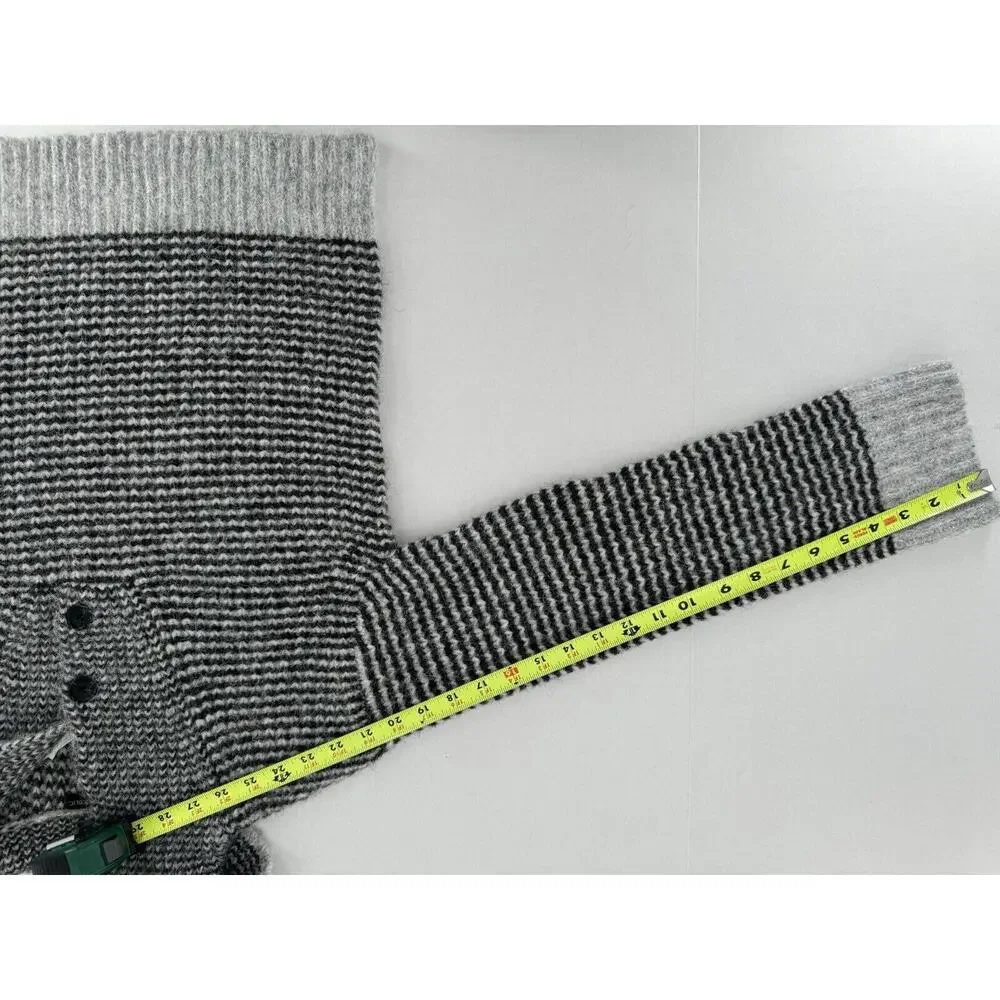 Banana Republic Sweater Sz XS Johnny Collar Wool Striped Preppy Old Money​ - Picture 13 of 14